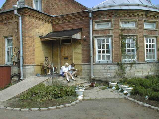 A19990606011-ParooninTalo.JPG